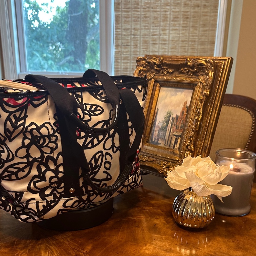 Coach Poppy Black and White Floral Picture Frame